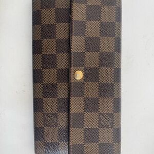 Louis Vuitton Checkered Brown and Black Wallet